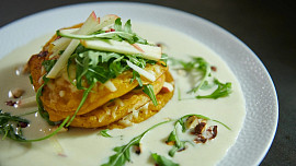 17 receptů s podmáslím: Oběd či moučník? S tímto mléčným výrobkem žádný problém