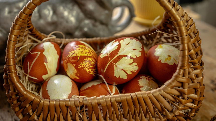 Jak vařit vejce, aby nepraskla? 3 snadné tipy pro dokonalá vejce bez prasklin