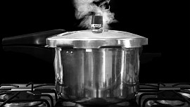 Jak vařit maso v tlakovém hrnci? Různé druhy masa potřebují různou dobu vaření