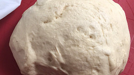 Začátečníci se někdy ptají, proč jim těsto nevykynulo. Příčin může být hned několik