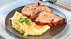 Jak dlouho péct sekanou? Osvojte si nejdůležitější "trumfy" pro šťavnatý výsledek