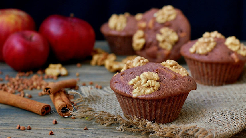 Propadlé oříšky či ovoce na dně těsta budou minulostí. Stačí pár jednoduchých triků