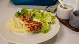 Kuřecí řízek v nivě: Připravte si fantastický kuřecí řízek v novém kabátku