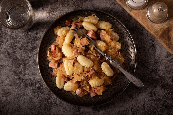Gnocchi se zelím a slaninou