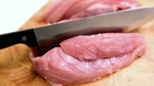 Jak dlouho nechat maso odpočinout po vytažení z lednice? Příprava začíná už na lince
