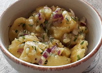 Vídeňský bramborový salát