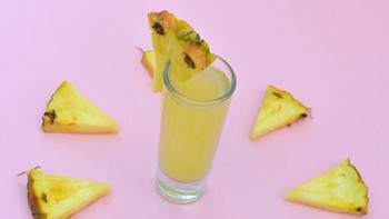 Džus ananasový