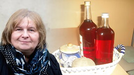 Jen dva kroky k výsledku. Takhle doma vyrobíte ten nejlepší sirup jako od babičky