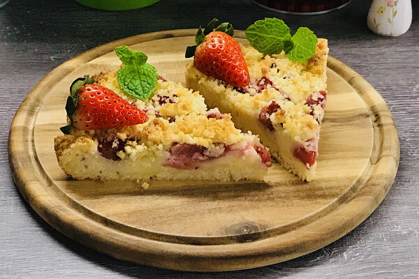 Lokální (např. jahody, třešně, švestky)