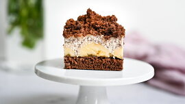 Nepečený krtkův dort jako cheesecake: Stačí jen 30 minut a pouze 2 suroviny na korpus