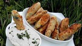 Mozzarellové krokety z horkovzdušné fritézy: Do 40 minut jsou na stole i s dipem