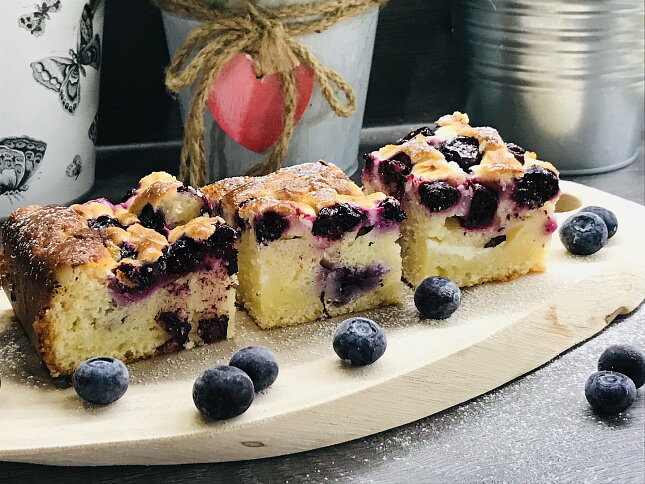 50 fantastických receptů na moučníky a dezerty s borůvkami: Užijte si chuť léta naplno