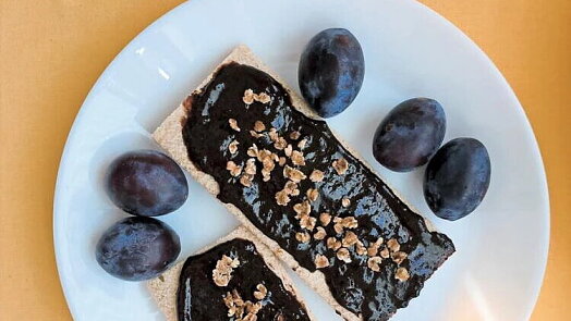 Švestková nutella chutná jako čokoládový krém. A připravíte ji jen ze čtyř surovin