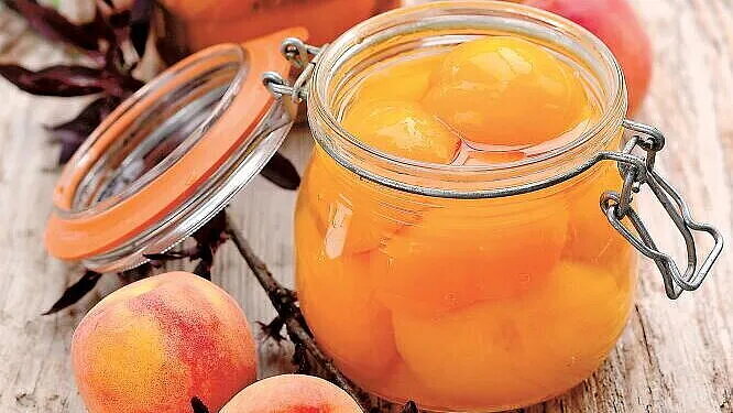 Jak dlouho vydrží domácí marmeláda a kompot? Zjistěte, která zavařenina má navrch