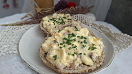 Vajíčková pomazánka z horkovzdušné fritézy je hotová raz dva a chutná skvěle