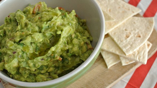 Jak poznat správně zralé avokádo. Jak ho jíst a jak z něj připravit mexické guacamole