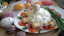 Jaké jsou tradiční velikonoční dobroty? Je libo jehněčí pečínku, šoldru nebo vaječný sýr ve tvaru hrudky?