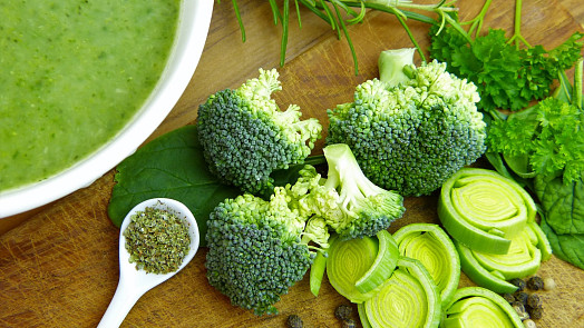 Jak uvařit krémovou brokolicovou polévku? Zdravá a rychlá polévka zachutná malým i velkým strávníkům