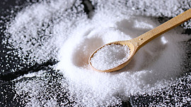 Jak méně solit? Jednoduchá pravidla nám pomohou snížit příjem soli