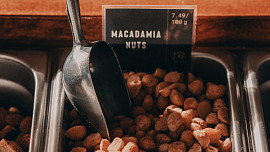 Den makadamových ořechů