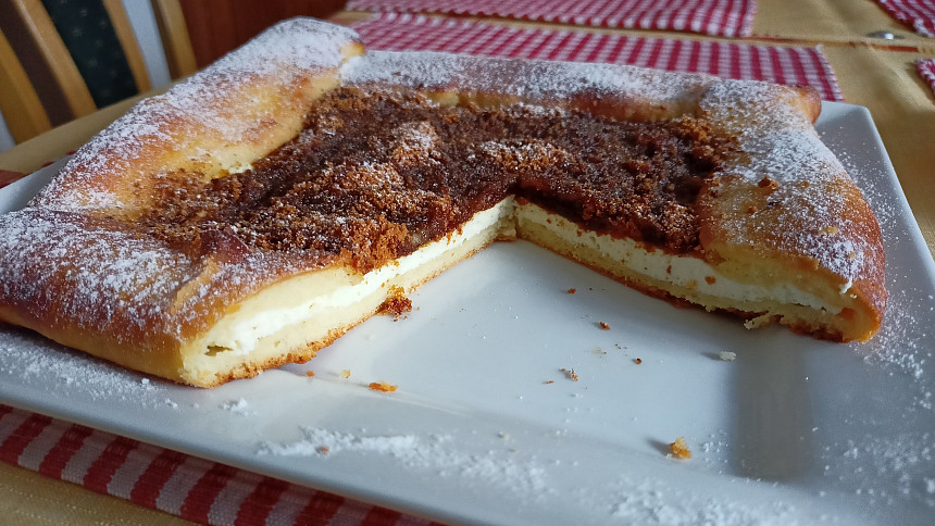 Pajerský koláč: Pouťový koláč našich babiček, na který jsme už málem zapomněli