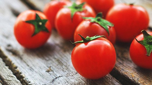 Co s přebytky rajčat? Usušte je, zavařte nebo připravte skvělé čatní