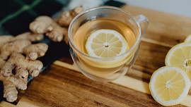 Jak připravit zázvorový čaj. Tento nápoj je skvělým pomocníkem při chřipkách a nachlazení