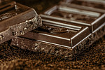 Lahodná čokoláda rozplývající se na jazyku je snem každého. Co všechno se s ní dá udělat?