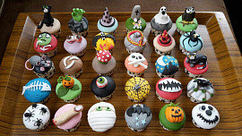 Strašidelné halloweenské cupcaky: Se sladkostí se děti budou méně bát