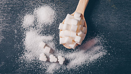 6 stupňů vaření cukru: Doba vaření mění vlastnosti, vzhled, chuť i způsob použití