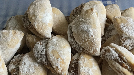 Ořechové škeble neboli žabí hubinky: Upečte si tradiční cukroví našich babiček