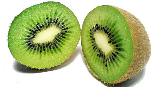 Kiwi v kuchyni: Jeho kyselkavá chuť vynikne ve smoothie i v lahodném džemu