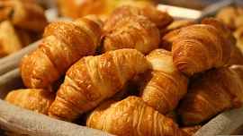 Upéct croissanty s nuttelou není žádná věda. Zvládne to i úplný začátečník