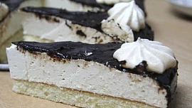 Líbí se vám dort s názvem Ptačí mléko a nevíte, jak na něj? Poradíme
