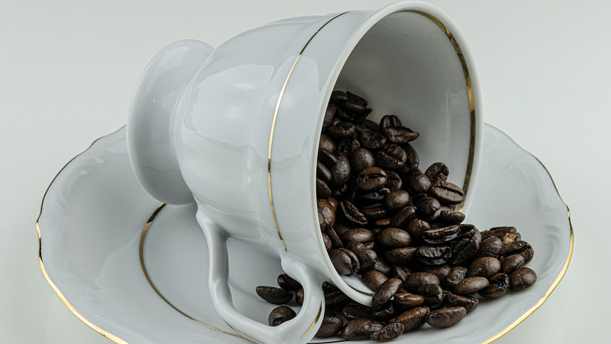 Časté chyby při přípravě černé kávy: Poradíme, jak si vychutnat oblíbený nápoj