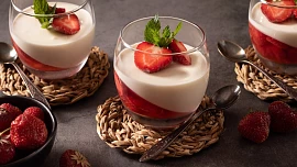 Jak připravit panna cottu z kokosového mléka? Lehký dezert je hotový za pár minut