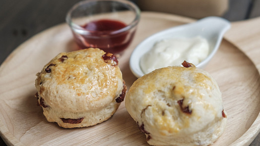 Scones, anglické bochánky: Podávají se k snídani nebo k odpolednímu čaji