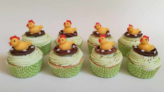 Velikonoční cupcaky: Jsou určeny pro sváteční stůl, ale radost udělají hlavně dětem