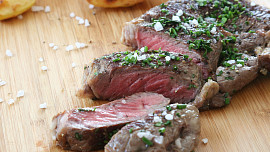 Jak připravit šťavnatý steak? Poradíme v několika jednoduchých krocích