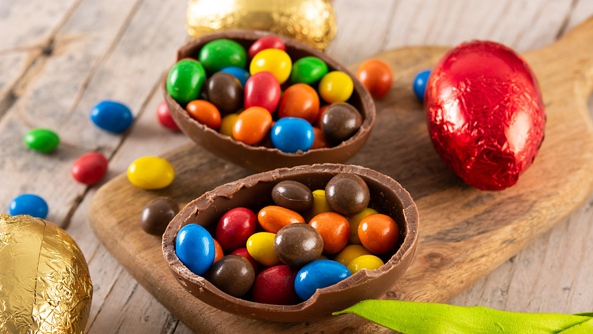 Co darovat místo sladkostí na Velikonoce: Tipy na zdravé mlsání pro děti i dospělé