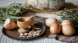 Jak uvařit vajíčka, aby se dobře loupala? Tři tipy, díky kterým to jde snadno