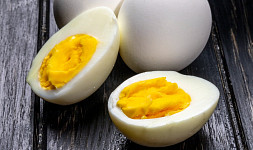 Jak dlouho vařit vejce natvrdo, naměkko či na hniličku? Poradíme, jak na to