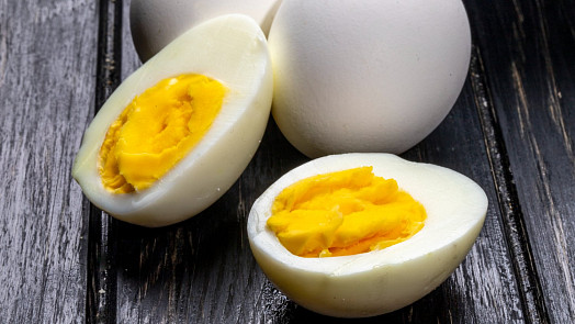 Jak dlouho vařit vejce natvrdo, naměkko či na hniličku? Poradíme, jak na to