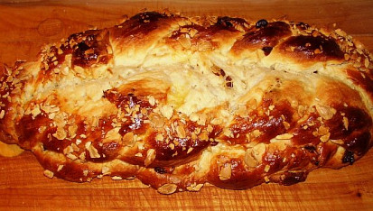Cukrářská vánočka (mazanec)