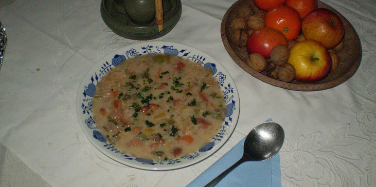 Fazolová polévka pro tejaju (fazolová polévka)