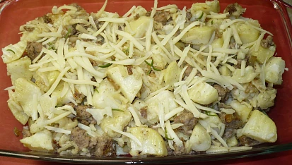 Francouzské brambory s mletým masem, Připraveno na pečení.