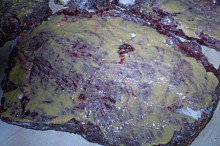 maso potřené hořčicí