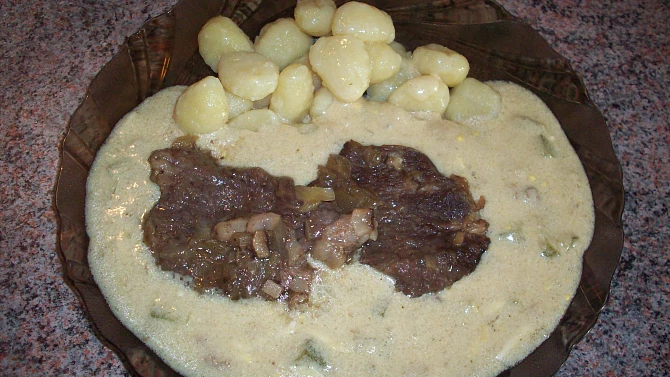 Hovězí v hořčicové omáčce