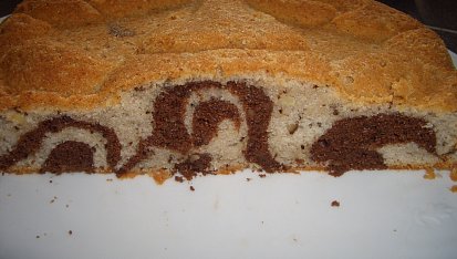 Hrníčková bábovka,  ... snaha o mramorování