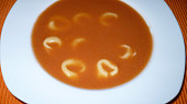 Rajská polévka II., V polévce tortellini plněné masem